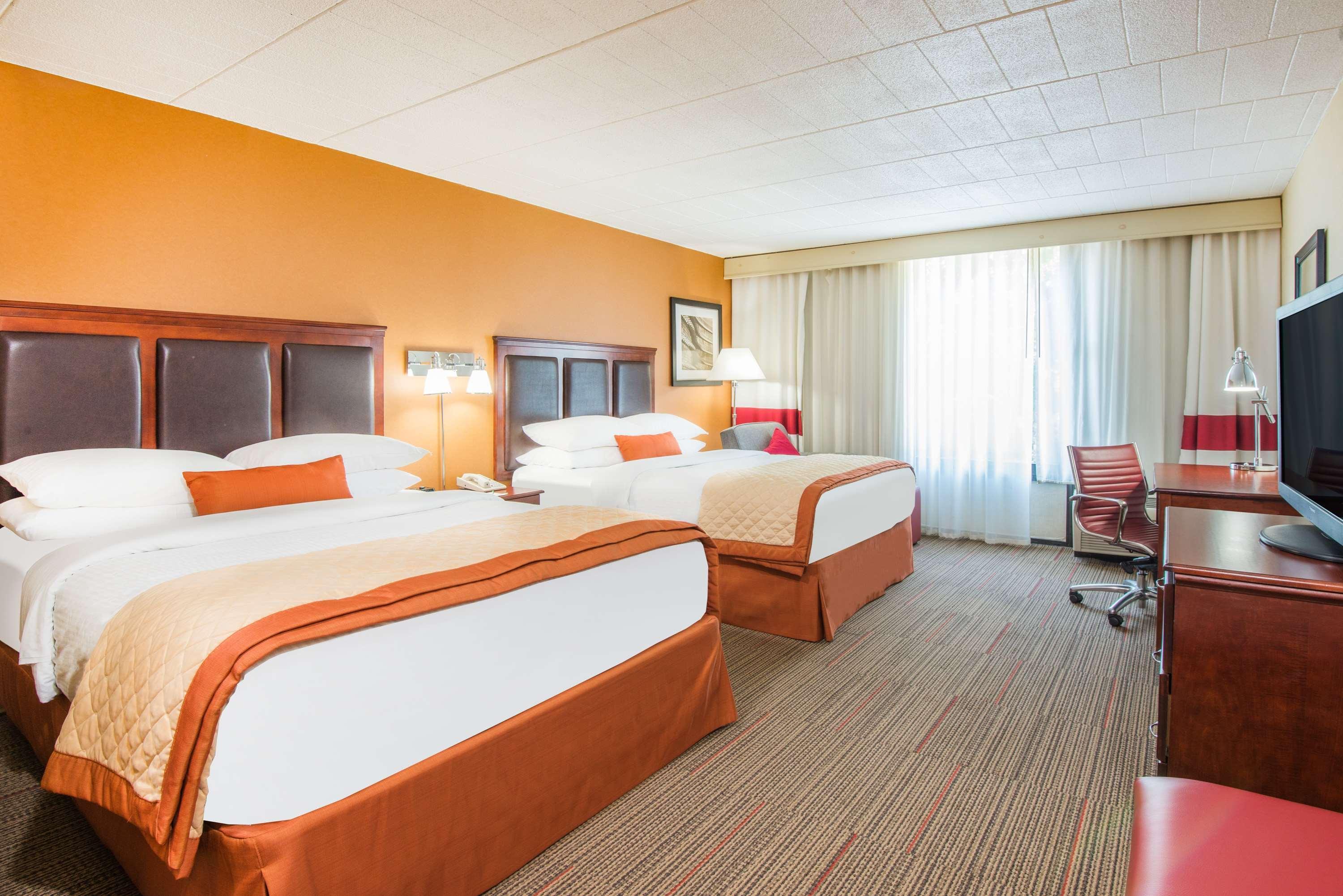 Wyndham Garden Inn Pittsburgh Airport Robinson Township Exterior foto