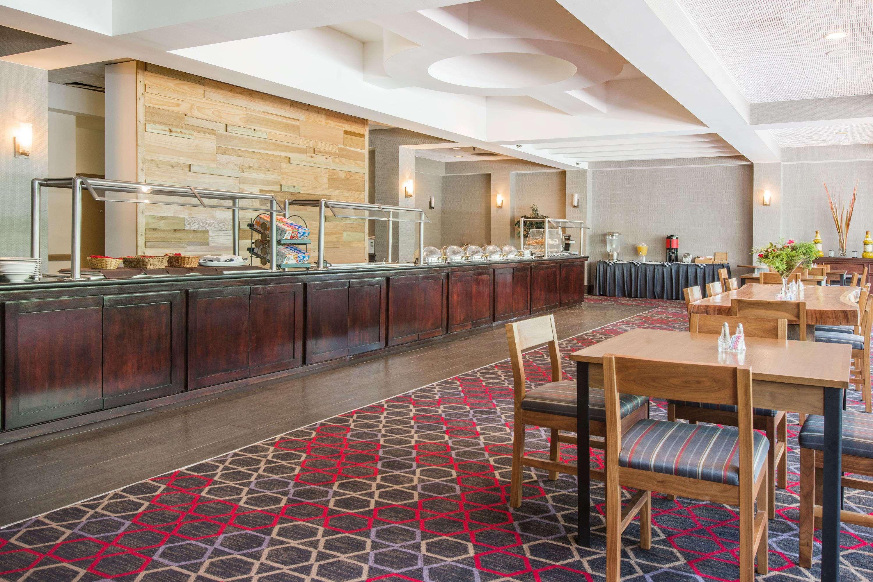 Wyndham Garden Inn Pittsburgh Airport Robinson Township Exterior foto